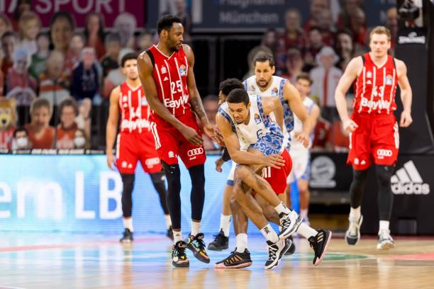 这场比赛成 这场比赛成